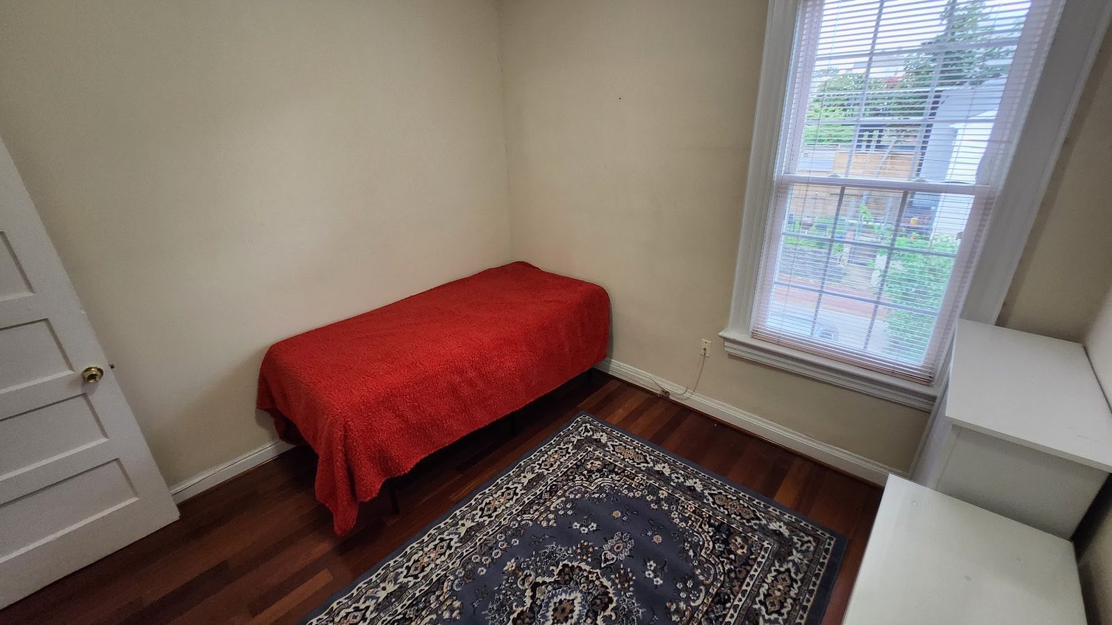 Joey Room west-facing window